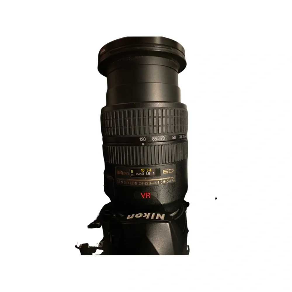 Nikon D200 Camera Bundle